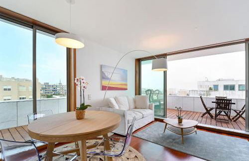 Leça Front Beach Luxury Penthouse - Photo 9