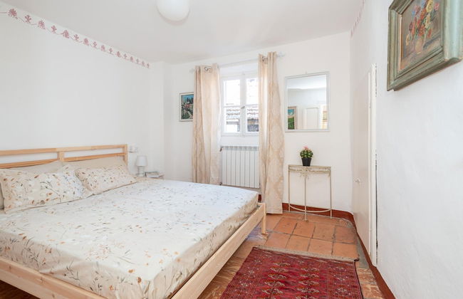 Cottage on the Lake in Lezzeno - Photo 6