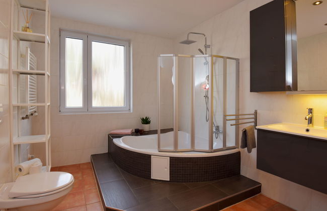 Retreat With Forest Views - Foto 8