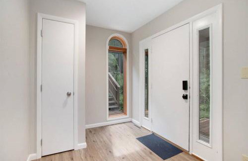 Smitten in da Mitten - 18 acres, Arcades, High Spd Web, Hot Tub, Pond! - Foto 19