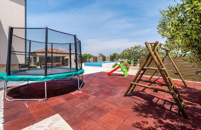 Modern Holiday Home in Pristeg With Pool - Foto 53