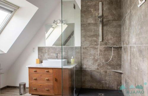 209 - Charmante maison entièrement rénovée à quelques pas de Sables-Dor-Les-Pins - Foto 14