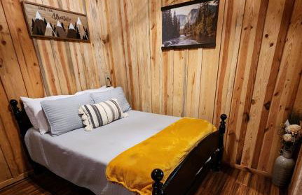 Unique Country Cabin Meets Farmhouse Modern!!! - Foto 24