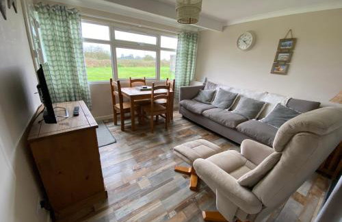 East Coast Chalets 300 Dog friendly at California Sands - Foto 26