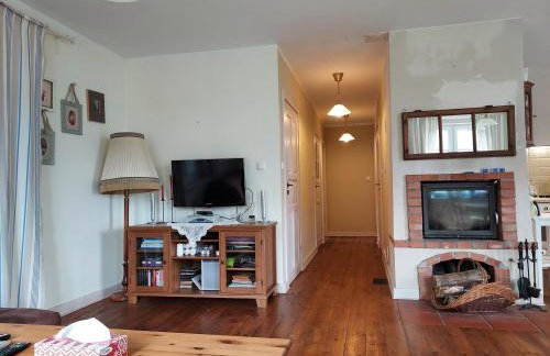 Na skraju lasu - Foto 7