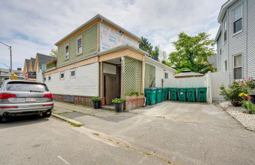 5 Mi to Salem! Lynn Apt By the Sea with Patio - Foto 23