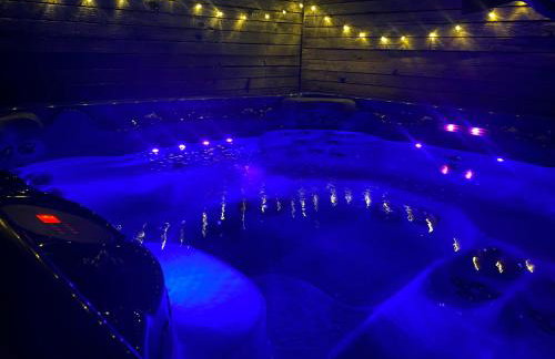 Exklusives Wohnen im Herzen Bayerns - Luxuriöses Haus mit Dachterrasse und Whirlpool, nahe Passau - Foto 51