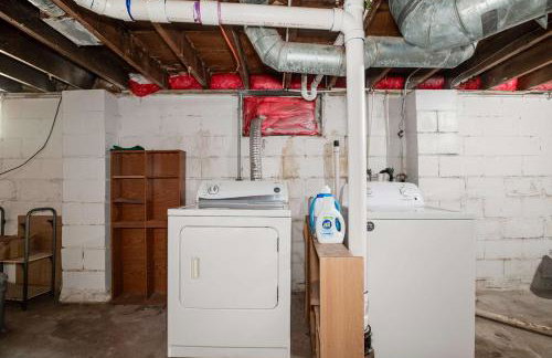 Home Sweet Home - Loft 3 BR - 1 BA WIFI SMART TV - Photo 20