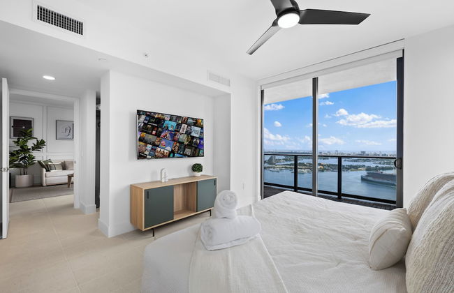 Prime Downtown Location Condos - Photo 41