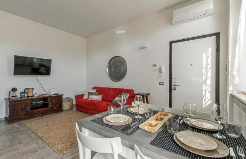 Milano Malpensa 2 min - Suite With Wifi, AC, Free Park - Foto 9