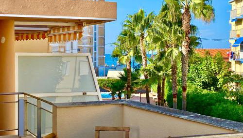 1ªLínea-50m de playa-Reformado-BBQ privada-Vistas al mar-3 terrazas - Foto 3, Garden view