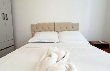 Aconchego proximo Praia e Aeroporto com ar by Apê - Foto 15