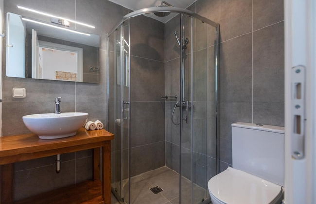 Majestic Stone Villa Sea View Pool - Foto 6