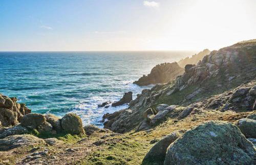 4 Coastguard Cottages - Porthgwarra - Photo 17