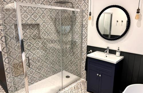 The Kent Cottage - luxury house with hot tub - Foto 45