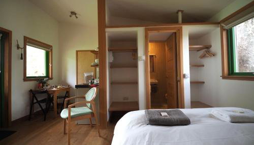 Marcassie Farm Lodges - Hazel Studio - Photo 4