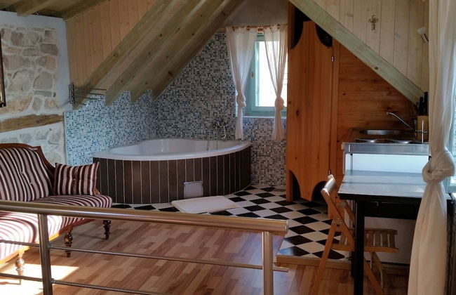 Traditional House With two Apartments - Foto 3