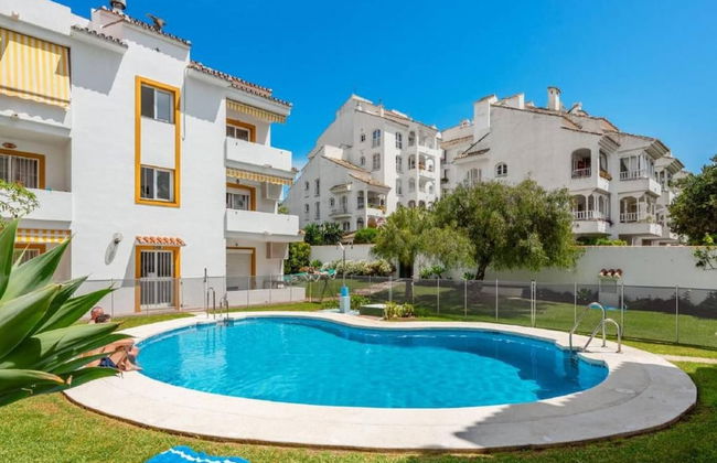 2 Bed Gf Apt Near Puerto Banus - Foto 1