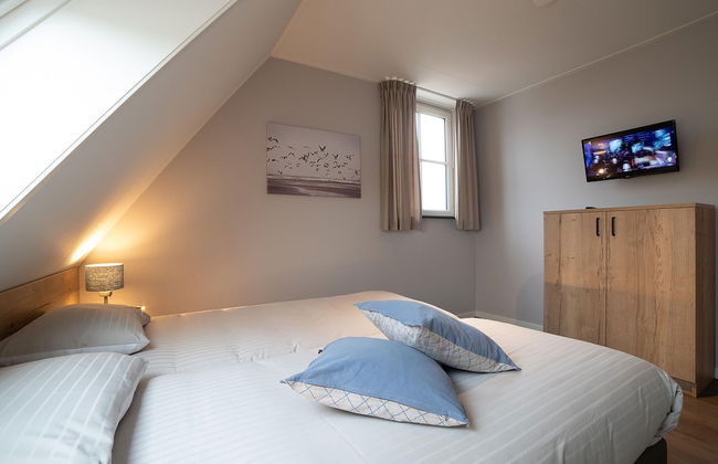 Holiday Home in Colijnsplaat - Photo 5