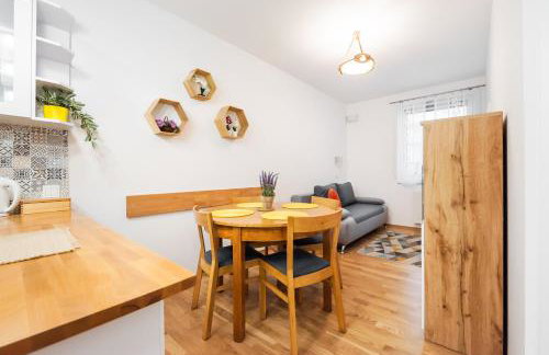 Metro Bemowo Colourful Apartment by BookingHost - Foto 9