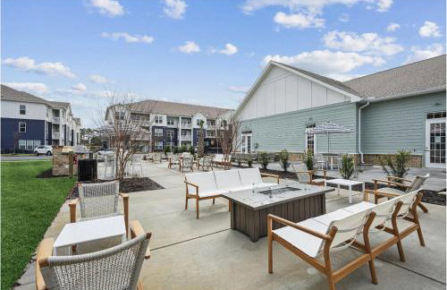 Landing Beautiful 1BD Pool Clubhouse - Foto 29