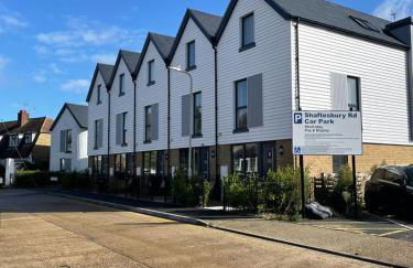 Salt Yard Apartment, Parking and Terrace, Whitstable - Foto 2