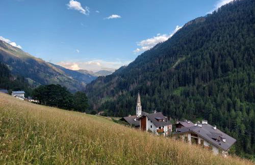 Italian Apartment with Hot Tub - Foto 20