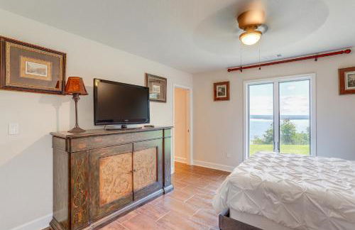 Luxe Home with Panoramic Greers Ferry Lake Views - Photo 21