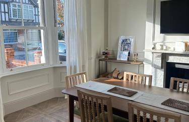 High spec 4 bed Victorian house - Foto 35