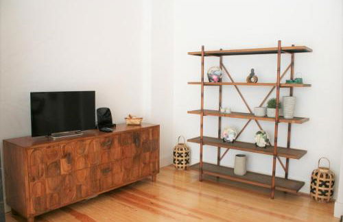 Charming Estoril Apt Beach 5 Min Walk - Photo 12