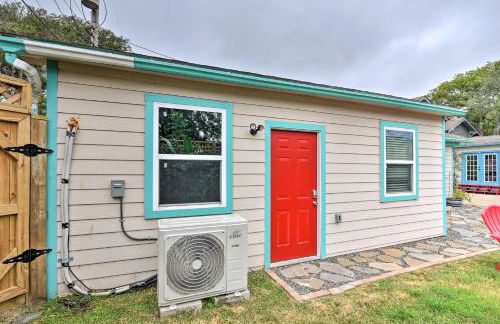 Galveston Group Getaway with Private Yard and Fire Pit - Foto 38