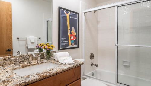 Updated 3 Bedroom 3 Bathroom Snowcreek Phase V #884, Sleeps 6 - Foto 5