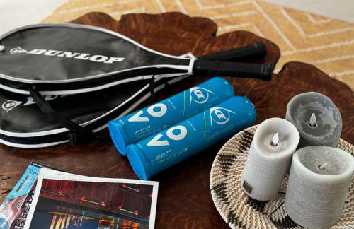 Marbella Bliss - Luxury 4-Bedroom VILLA with Garden, Private POOL & Jacuzzi, Marbesa near- 5 min to the Cabopino Beach - Photo 53