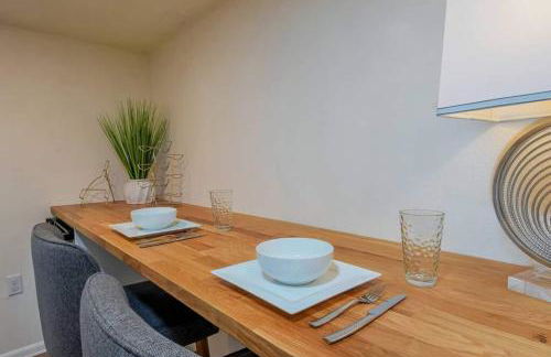 Private Basement Suite w Hot Tub - Foto 15