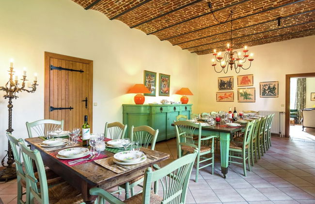 Mansion in Beauplateau Near Forest - Photo 28