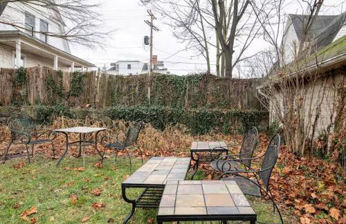 Cozy Cape Cod Bungalow King Queen WD Full Kitchen Wifi Desk - Foto 36