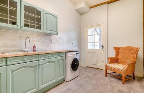 Court Cottage - Photo 10