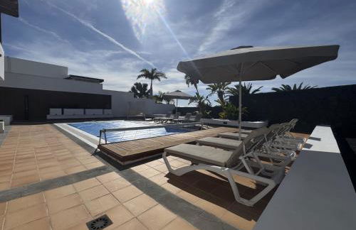 Villa Dedalos - Spacious luxury Villa with heated pool in Puerto Calero - Foto 3