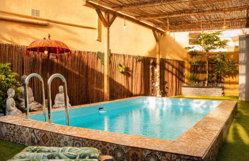 Casa Con Piscina en el Centro - Photo 2