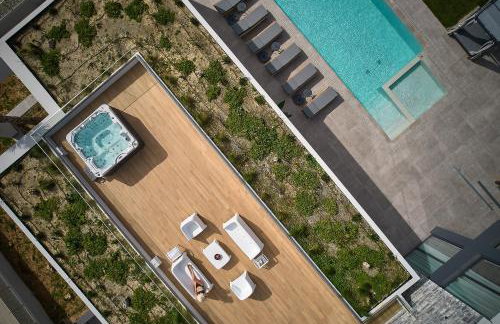 Manza Villa - 850m to Beach with Pickleball Court by etouri - Photo 60