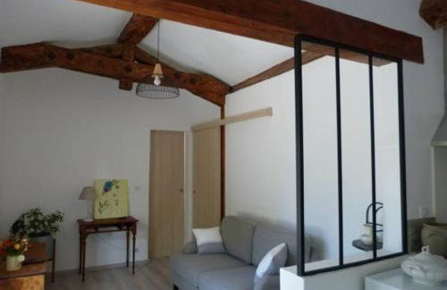 Haut de maison et piscine dans un domaine viticole - Foto 11