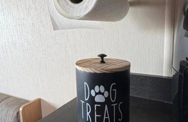 Lush Lake View - Photo 14