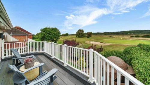 Relaxing Coastal Getaway Perfect for Families - Foto 2