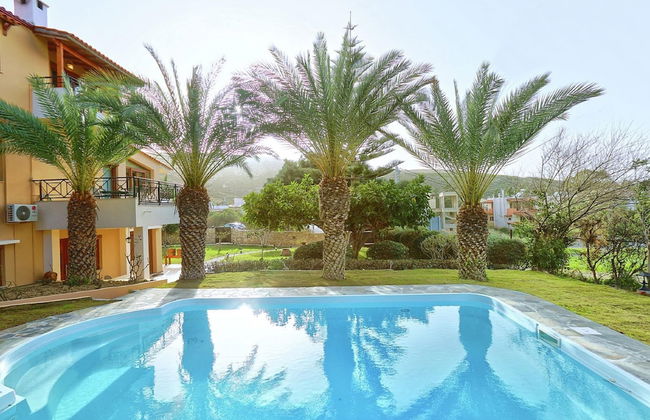 Fantastic Holiday Home in Karteros With Pool - Foto 17