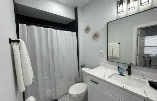 Modern 4 Bedroom 5 Bath Townhome Downtown Indpls 2228 - Foto 30