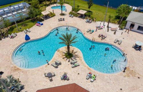 Luxurious Décor 4 Bd w/ Pool Close to Disney 4820 - Photo 102