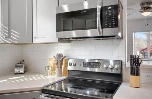 Beautiful Work Stay Retreat in Pueblo Near Downtown - Foto 15