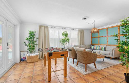 Casa Cabos - Fun in Miami - Pool BBQ - Fit 10 - Photo 19