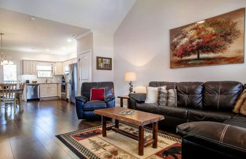 Cozy Cades Cove Condo with Community Pool - Foto 6