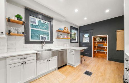 Stay Portland - Fresh Belmont Charmer - 95 WalkScore - Photo 20